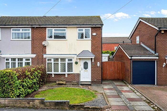 3 Bedroom Semi Detached House For Sale In Thornham Drive, Sharples, Bolton, BL1