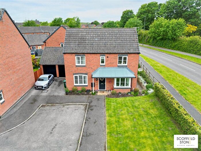 3 Bedroom Detached House For Sale In Aire Close, Hilton, Derby, DE65