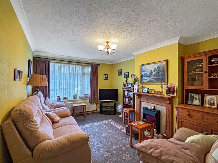 2 Bedroom Semi-Detached Bungalow For Sale In Leys Road, Wivenhoe, Colchester, CO7