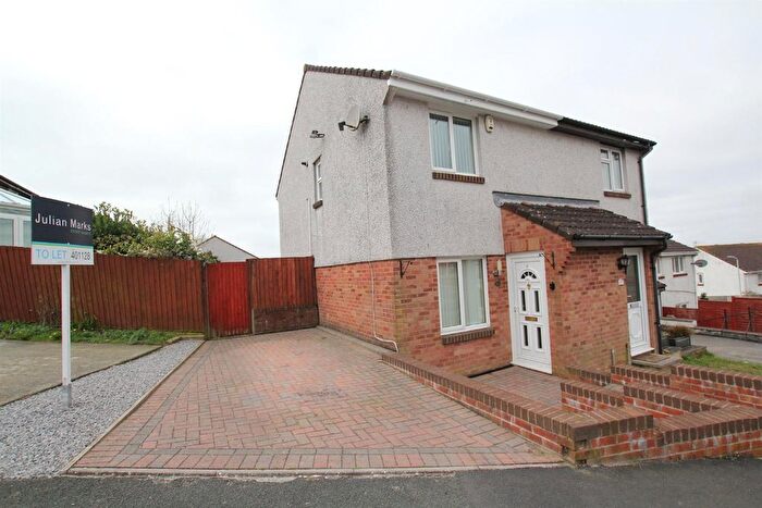 2 Bedroom Semi-Detached House To Rent In Kitter Drive, Staddiscombe, Plymouth, PL9