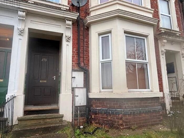 1 Bedroom Terraced House To Rent In Woodborough Road, Nottingham, NG3