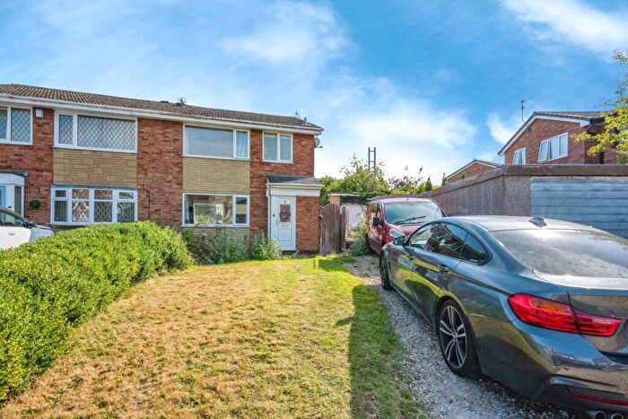 3 Bedroom Semi-Detached House For Sale In Park Avenue, Euxton, Chorley, Lancashire, PR7