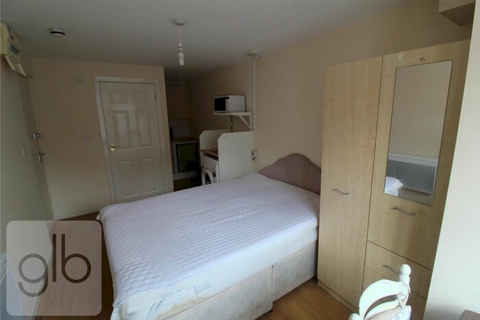 Studio To Rent In Bramble Street, Coventry, CV1