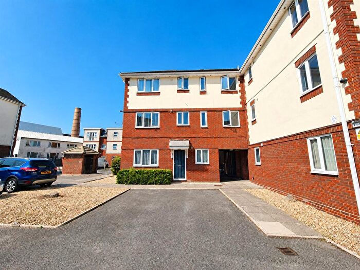 1 Bedroom Flat To Rent In Whiteacres Close, Gosport, PO12