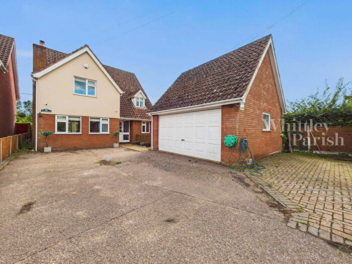 4 Bedroom Detached House For Sale In Norwich Road, Besthorpe, Attleborough, NR17