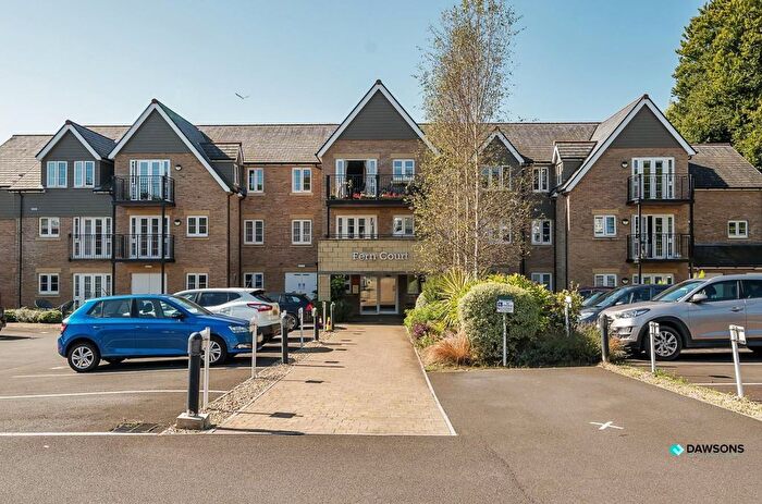 2 Bedroom Flat For Sale In Gower Road, Sketty, Swansea, SA2