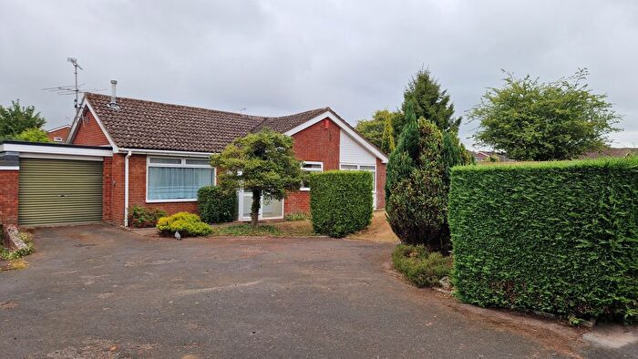 3 Bedroom Bungalow To Rent In Swains Lane, Wellington, TA21