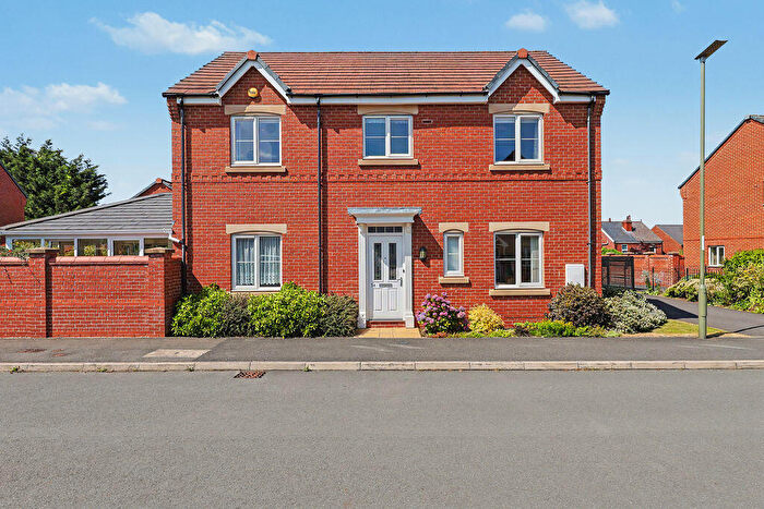 4 Bedroom Detached House For Sale In Manor House Court, Stonegravels, Chesterfield, S41