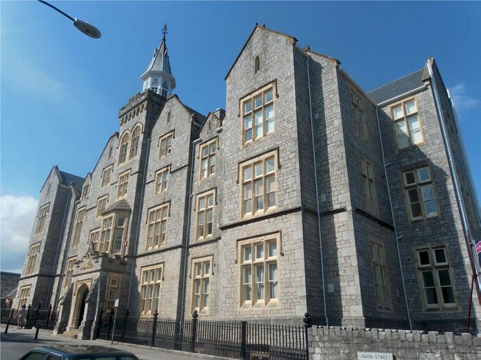 1 Bedroom Flat To Rent In Union Street, Torquay, TQ1