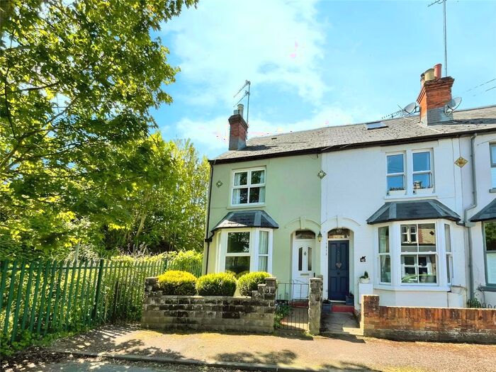 2 Bedroom End Of Terrace House To Rent In Thames Avenue, Pangbourne, Reading, Berkshire, RG8
