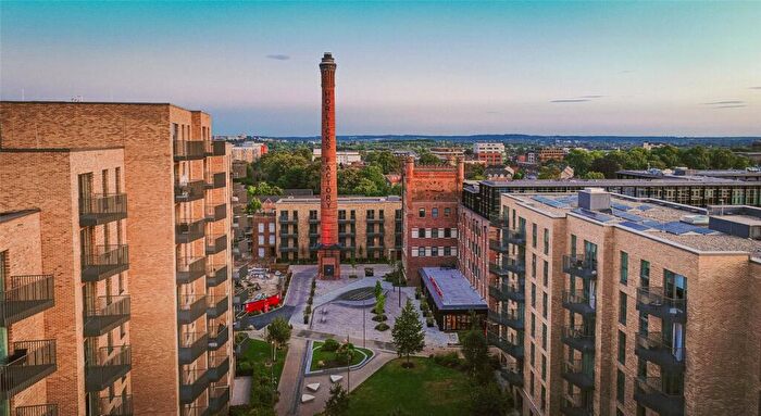 1 Bedroom Apartment For Sale In Aquifer House, Exploration Way, Slough, SL1