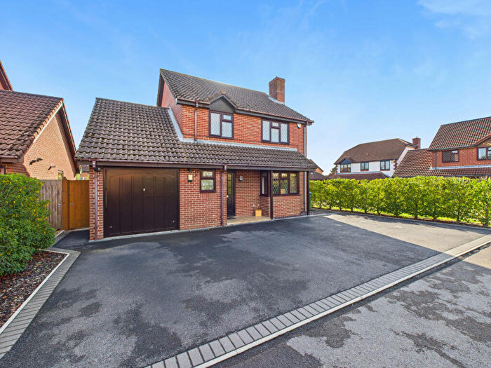 4 Bedroom Detached House For Sale In Galleon Close, Warsash, SO31