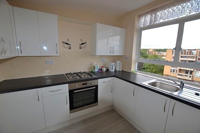 1 Bedroom Flat For Sale In Collingwood Court, Washington, Tyne And Wear, NE37