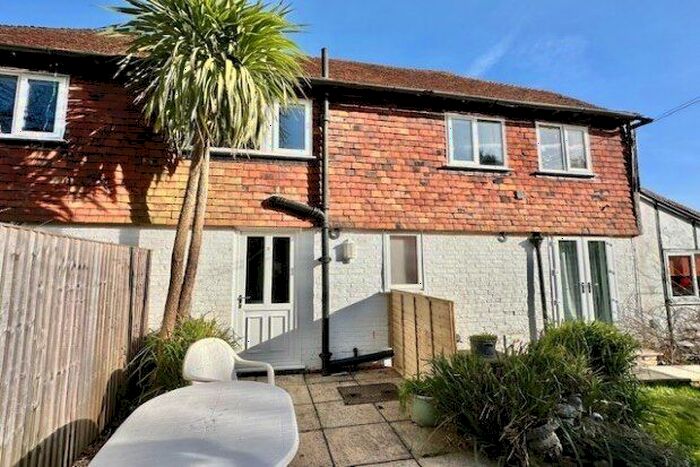 1 Bedroom Flat To Rent In Beech Hill, Wadhurst, TN5