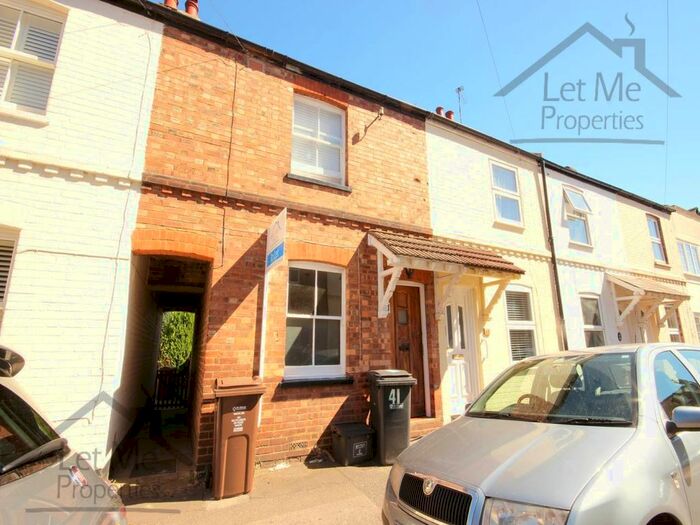 2 Bedroom Terraced House To Rent In Arthur Road, St Albans, Hertfordshire, AL1