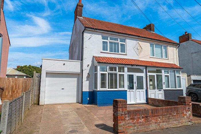 3 Bedroom Semi Detached House For Sale In Seaton Road, Felixstowe, IP11
