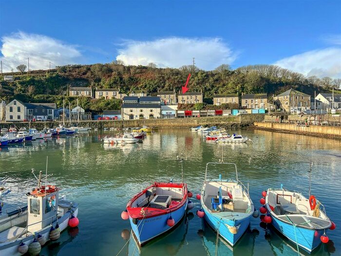 3 Bedroom Cottage For Sale In Harbour View, Porthleven, Helston, TR13