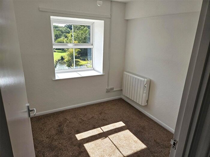 2 Bedroom Apartment To Rent In South Molton, Devon, EX36