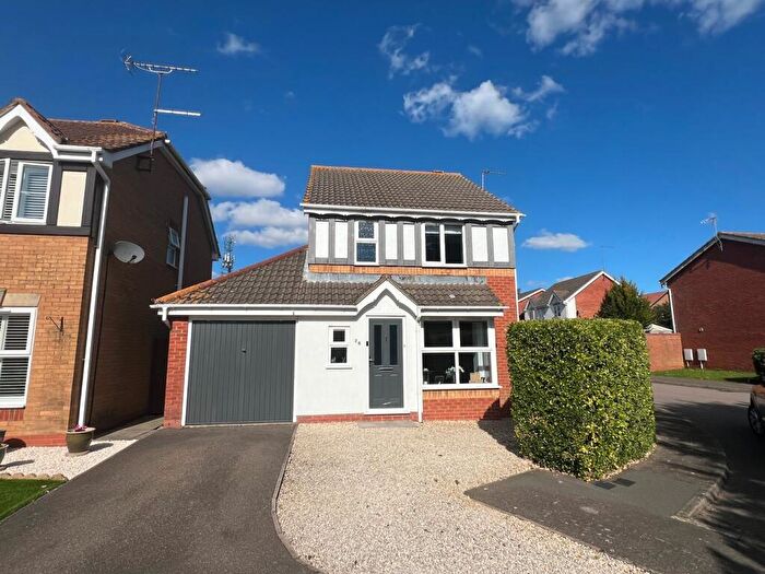 3 Bedroom Detached House For Sale In Copymoor Close, Wootton, Northampton, NN4