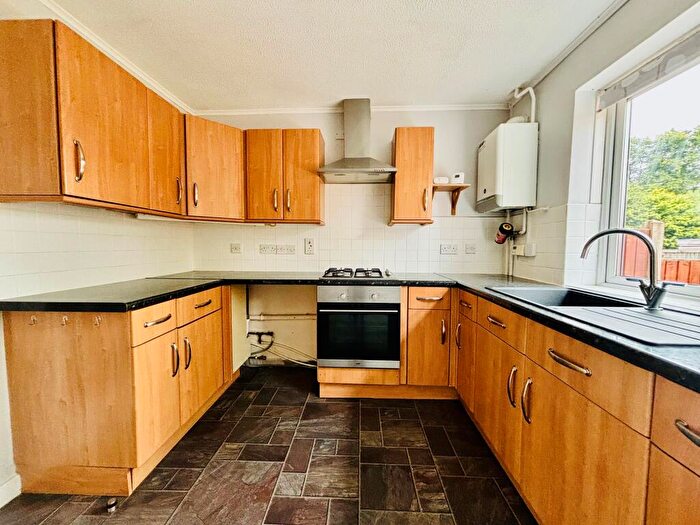 3 Bedroom Terraced House To Rent In Ploughmans Way, Rainham, ME8