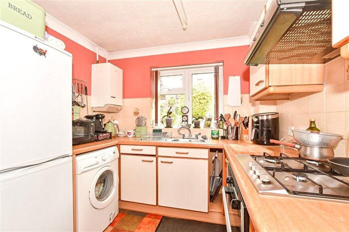 2 Bedroom Terraced House For Sale In Elm Way, Heathfield, East Sussex, TN21