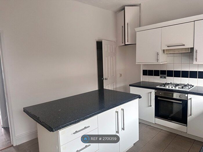 2 Bedroom Terraced House To Rent In Wellington Road, Swinton, Manchester, M27