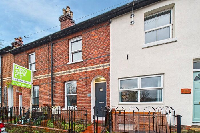 2 Bedroom Terraced House For Sale In Kennet Side, Reading, Berkshire, RG1