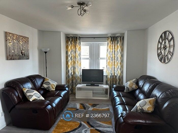 2 Bedroom Flat To Rent In Nelson Court, Aberdeen, AB24