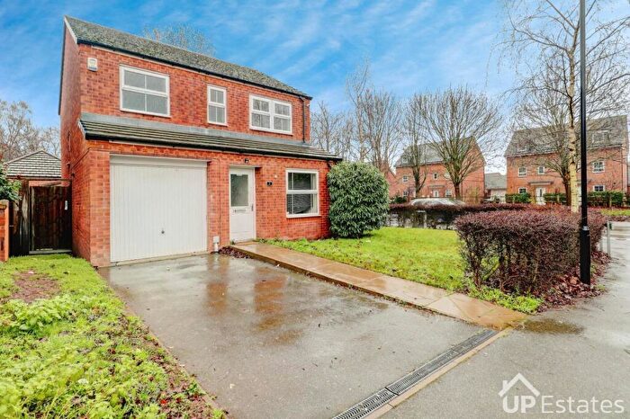 4 Bedroom Detached House To Rent In Silver Birch Avenue, Coventry, CV4