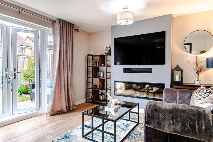 3 Bedroom Semi-Detached House For Sale In Foxglove Way, Hambleton, North Yorkshire, YO8