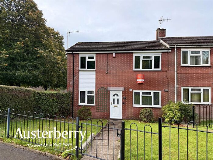 3 Bedroom End Of Terrace House For Sale In Handsacre Road, Stoke-On-Trent, ST3