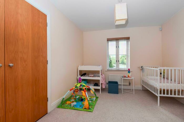 2 Bedroom Apartment To Rent In Ascot, Berkshire, SL5