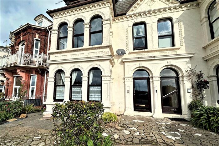 1 Bedroom Flat To Rent In Avondale Road, NR31