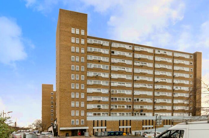 1 Bedroom Flat To Rent In Leda Road, Woolwich, London, SE18