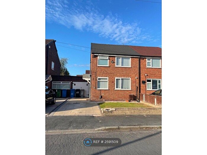 3 Bedroom Semi-Detached House To Rent In Wolseley Road, Sale, M33