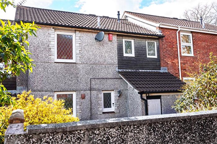 3 Bedroom Terraced House For Sale In Patterdale Walk, Plymouth, Devon, PL6