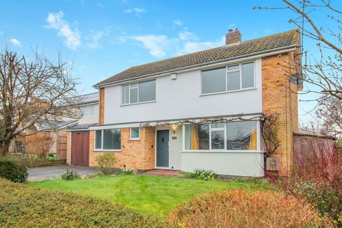 4 Bedroom Detached House For Sale In Barnsdale Close, Great Easton, Market Harborough, LE16
