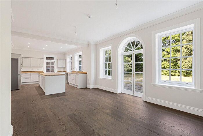 5 Bedroom Detached House To Rent In Newlands, Aldershot Road, Guildford, Surrey, GU3