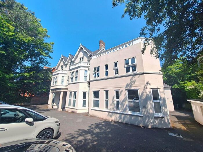 1 Bedroom Flat For Sale In Knyveton Hall, , Knyveton Road, Bournemouth, BH1