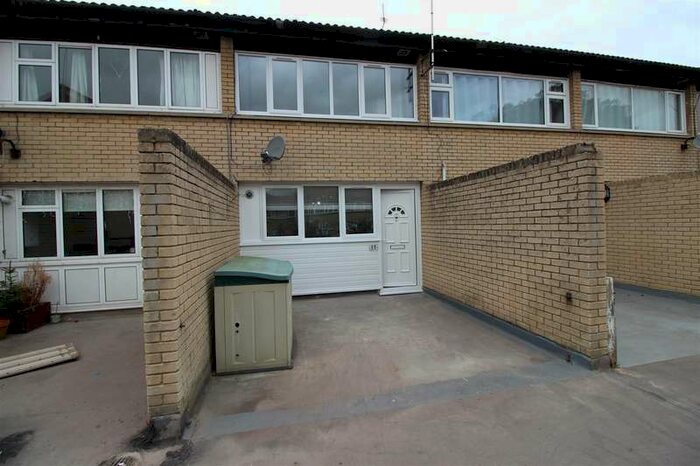 6 Bedroom Terraced House To Rent In Barchester Close, Uxbridge, Middlesex, , UB8