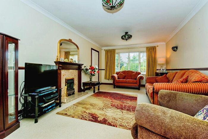 3 Bedroom Detached Bungalow For Sale In Bramley Meadows, Gedney, Spalding, PE12