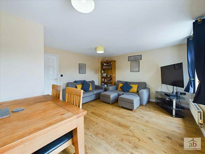 3 Bedroom Terraced House For Sale In Turing Court, Kesgrave, IP5