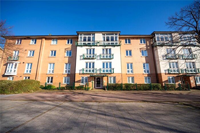 2 Bedroom Apartment To Rent In Roma House, Vellacot Close, Lloyd George Avenue, Cardiff, CF10