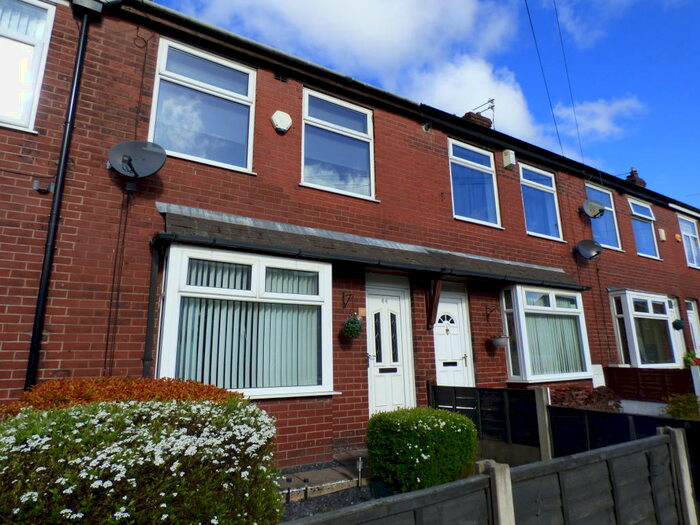 2 Bedroom House To Rent In Spencer Street, Tottington, Bury, BL8