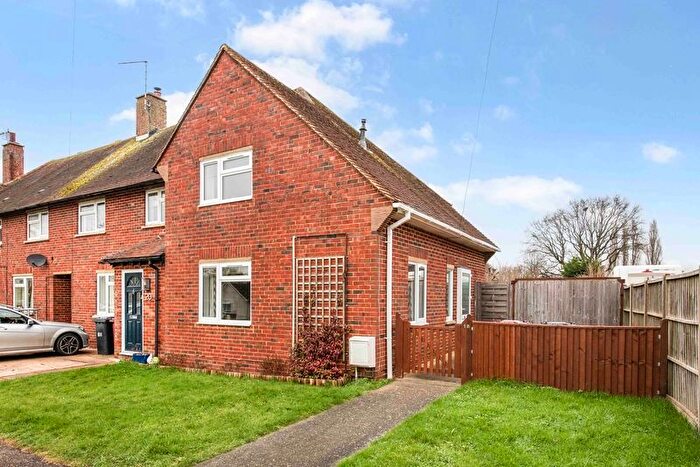 2 Bedroom End Terrace House For Sale In Crouch Cross Lane, Chichester, PO18
