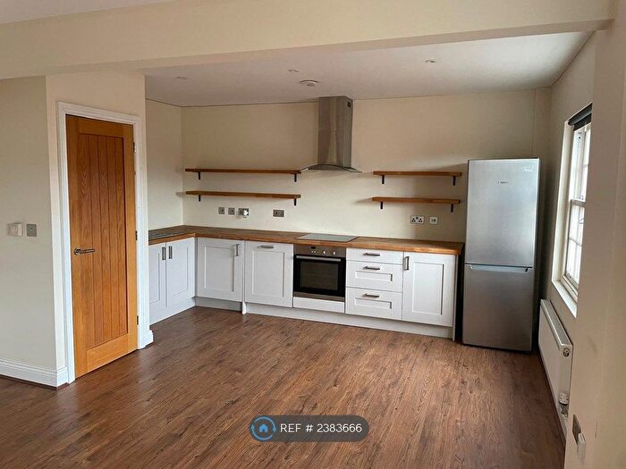 2 Bedroom Flat To Rent In St Luke's House Gloucester Quays, Gloucester, GL2