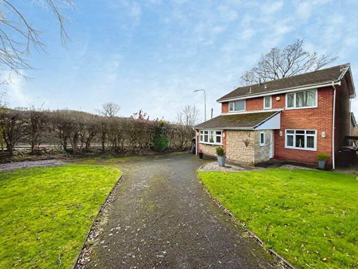 4 Bedroom Detached House For Sale In Appledore Drive, Harwood, BL2