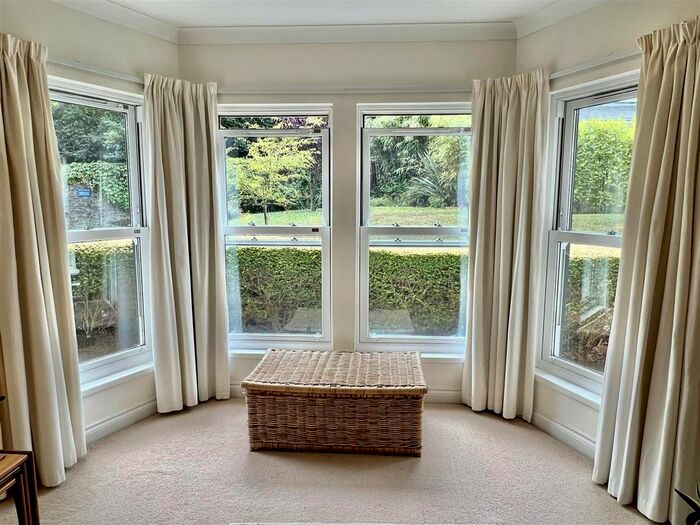 1 Bedroom Flat For Sale In Bar Road, Falmouth, TR11