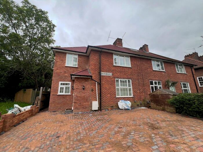 5 Bedroom End Of Terrace House To Rent In Laurie Road, London, W7