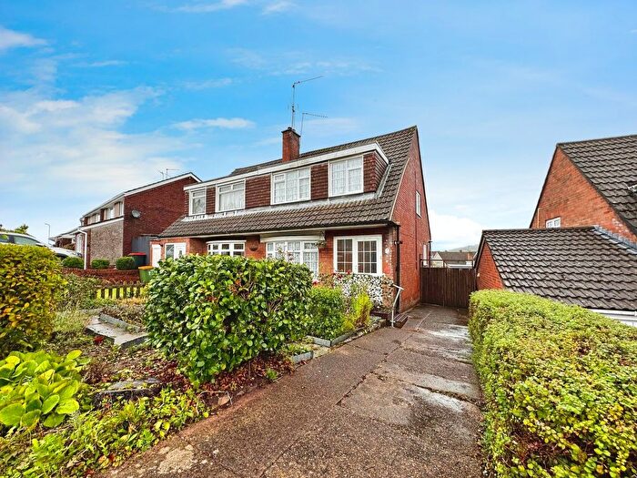 3 Bedroom Semi-detached House For Sale In Larch Grove, Newport, NP20